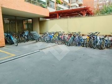 Departamento en Venta en Las Tranqueras, Cercano a Av. Las Condes