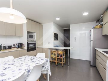 Departamento en Venta en El Peral / Robles