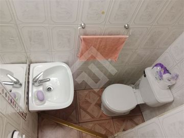Casa en Venta en Rojas Magallanes / Jardin Alto