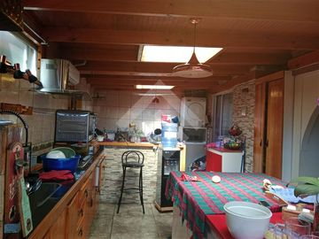 Casa en Venta en Rojas Magallanes / Jardin Alto