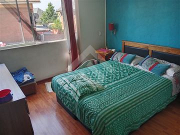 Casa en Venta en Rojas Magallanes / Jardin Alto