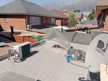 Casa en Venta en Rojas Magallanes / Jardin Alto
