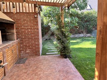 Casa en Venta en ALVARO CASANOVA ORIENTE