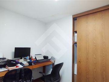 Departamento en Venta en Suecia, a pasos del metro Los Leones