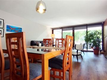 Departamento en Venta en Suecia, a pasos del metro Los Leones
