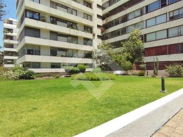 Departamento en Venta en Suecia, a pasos del metro Los Leones