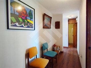 Departamento en Venta en Suecia, a pasos del metro Los Leones