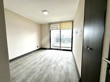 Departamento en Venta en Av. Vicuña Mackenna Oriente/Metro Vicente Valdés