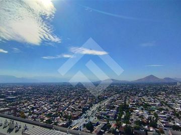 Departamento en Venta en Calle Santa Petronila a pocos metros del metro Las Rejas