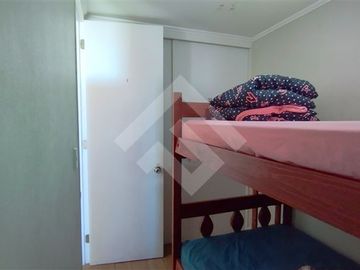 Departamento en Venta en Calle Santa Petronila a pocos metros del metro Las Rejas