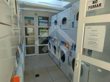 Departamento en Venta en Calle Santa Petronila a pocos metros del metro Las Rejas