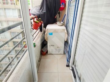 Departamento en Venta en Calle Santa Petronila, a pocos metros del metro Las Rejas