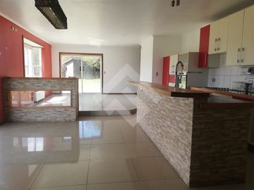 Casa en Venta en Condominio troncos milenarios,la vara