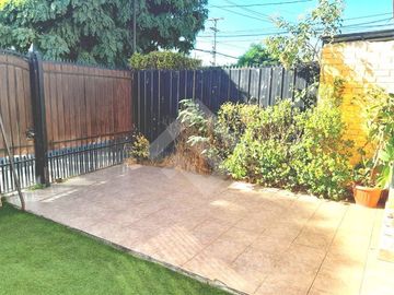 Casa en Venta en Alfonso X 5214