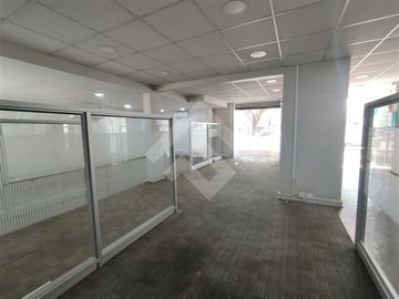 Local Comercial en Arriendo en Av. Libertad