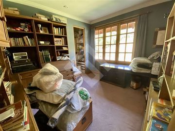 Casa en Venta en Julia Bernstein