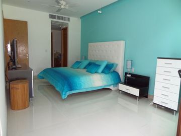 Departamento en Venta  en la Riviera Maya, Planta Baja con Alberca Privada..
