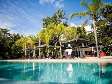 Departamento en Venta  en la Riviera Maya, Planta Baja con Alberca Privada..