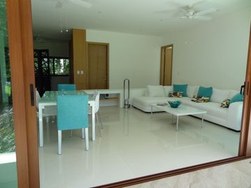 Departamento en Venta  en la Riviera Maya, Planta Baja con Alberca Privada..