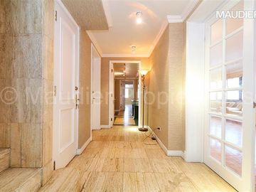 Departamento en Venta en El Golf