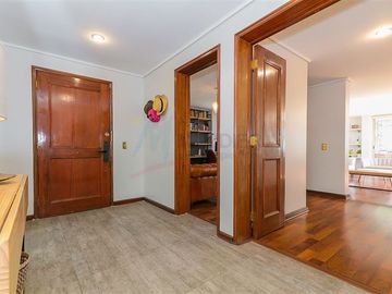 Departamento en Venta en El Golf