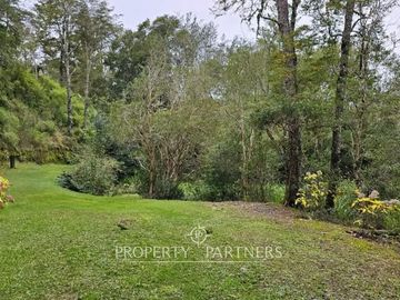 Parcela en exclusivo Condominio Panguipulli,  Ribera  Río San Pedro y Lago Riñihue