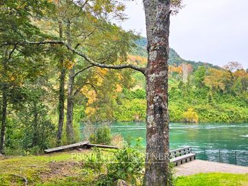 Parcela en exclusivo Condominio Panguipulli,  Ribera  Río San Pedro y Lago Riñihue