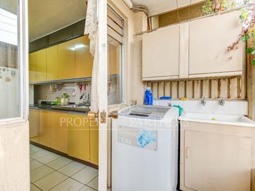 Excelente distribución en barrio residencial, a pasos de metro Tobalaba, Providencia