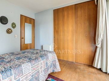 Excelente distribución en barrio residencial, a pasos de metro Tobalaba, Providencia