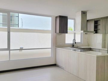 VENTA SUITE CON ESTUDIO 60.30 m² a estrenar, Quito Tenis. AnLy_aqt.