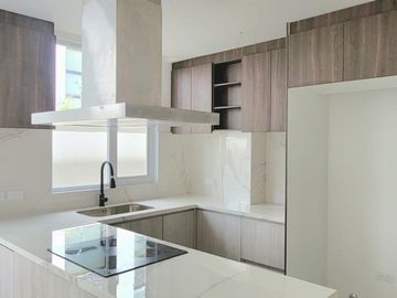 VENTA SUITE CON ESTUDIO 60.30 m² a estrenar, Quito Tenis. AnLy_aqt.
