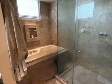 Departamento en venta en Bosques de las Lomas