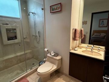 Departamento en venta en Bosques de las Lomas