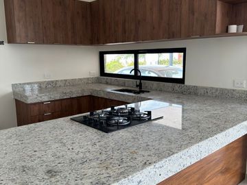 Lista para Estrenar casa de 1 Planta en Cholul  al Norte De Merida