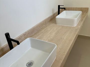 Lista para Estrenar casa de 1 Planta en Cholul  al Norte De Merida