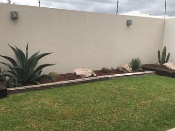 CASA EN VENTA  EN LA CAMPIÑA  DEL BOSQUE LEON GUANAJUATO