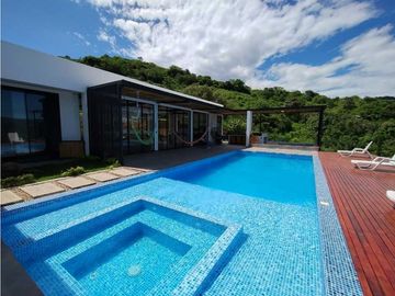 Quinta con Piscina privada en Venta en La Mesa/Ganga