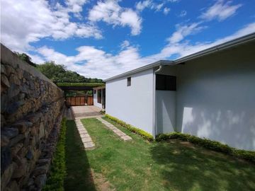 Quinta con Piscina privada en Venta en La Mesa/Ganga