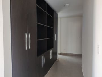 VENTA  APARTAMENTO EMBASSY VILLAGE
