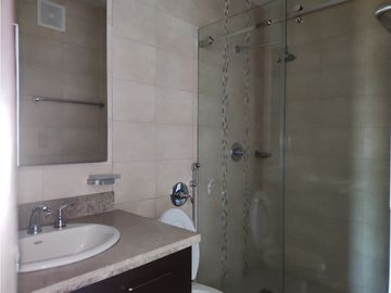 VENTA  APARTAMENTO EMBASSY VILLAGE