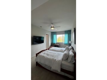 Beautiful 4 BD 3B apartment in desired Punta Barco-Solea