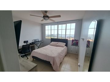 VILLA LUCRE / PH ALTOS DE SAN RAFAEL /  REMODELADA / 290M2