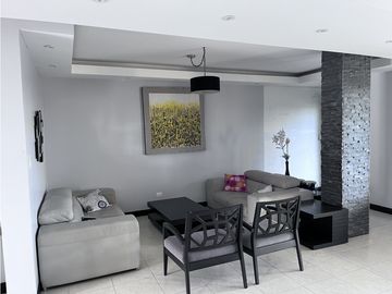 VILLA LUCRE / PH ALTOS DE SAN RAFAEL /  REMODELADA / 290M2