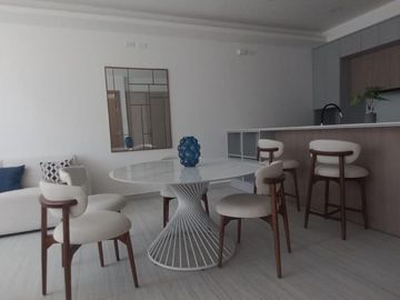 VENDO SUITE QUITO TENIS