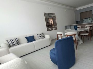 VENDO SUITE QUITO TENIS