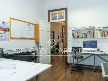 Hermosa Oficina en pleno centro cívico de Punta Arenas