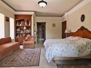 Se vende casa en Morelia, Fracc. Bosques de la Huerta