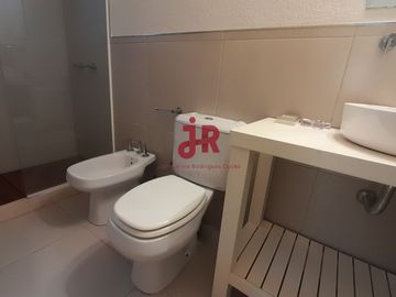 CODIGO 657 - PINAMAR - CASA EN VENTA - ZONA NORTE -  FRONTERA - 6 HABITACIONES