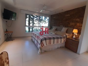 CODIGO 657 - PINAMAR - CASA EN VENTA - ZONA NORTE -  FRONTERA - 6 HABITACIONES
