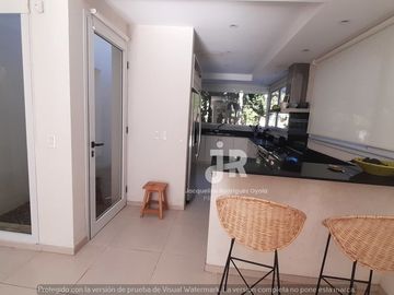 CODIGO 657 - PINAMAR - CASA EN VENTA - ZONA NORTE -  FRONTERA - 6 HABITACIONES
